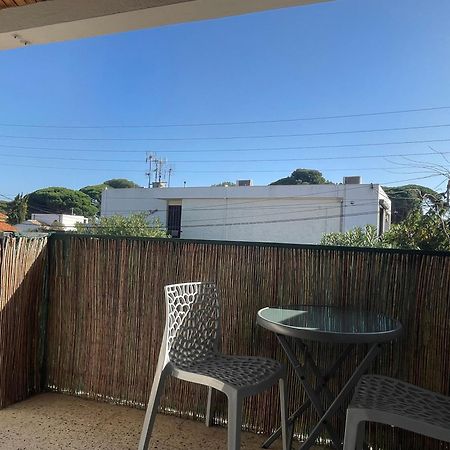 Plage A 400 M Studio Tout Confort Terrasse Clim Parking Hyères Zewnętrze zdjęcie